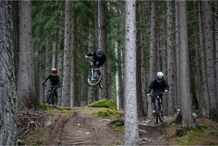 Produktbild ALPINA SPORTS Pikes Mips (60 - 63 cm)