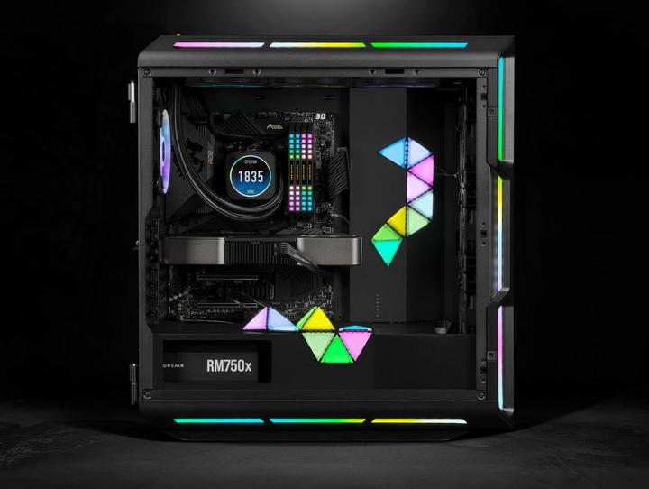 Actual product image Corsair iCUE LC100 Smart Case Expansion Kit (RGB)
