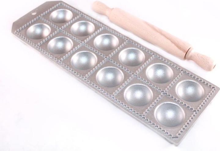 Eva- Kochen und Haushalt Ravioliformer