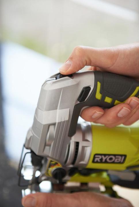 Produktbild Ryobi Pendelhubstichsäge inkl. Koffe