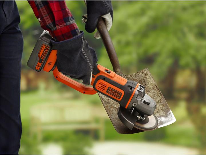 Image du produit Black & Decker Meuleuse d'angle sans fil BCG720M1 (125 mm)