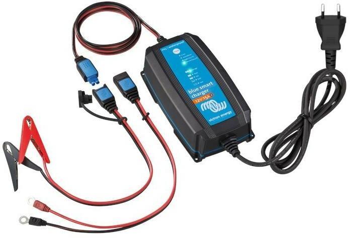 Victron Energy Blue Smart IP65 12V 25A Batterieladegerät mit Bluetooth (12V, 25 A)