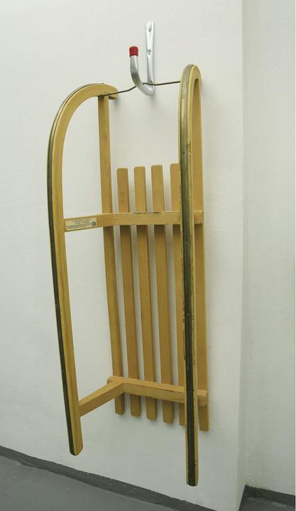 Produktbild Wandhaken U-Form Garagenhaken 120x82 mm verzinkt mit roten Endkappen 6 Stück