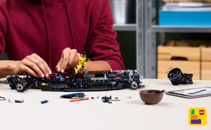 Productafbeelding LEGO Oracle Red Bull Racing RB20 F1 Rennauto (42206, LEGO Technic)