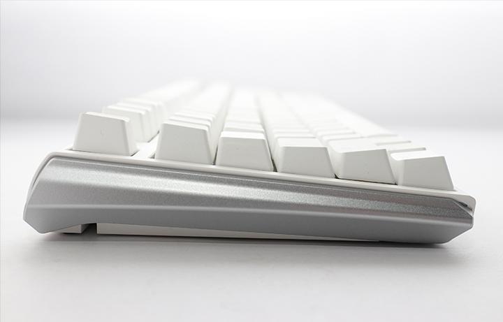Produktbild Ducky One 3 Classic Pure White Gaming Tastatur, RGB LED - MX-Black (US) (US, Kabelgebunden)