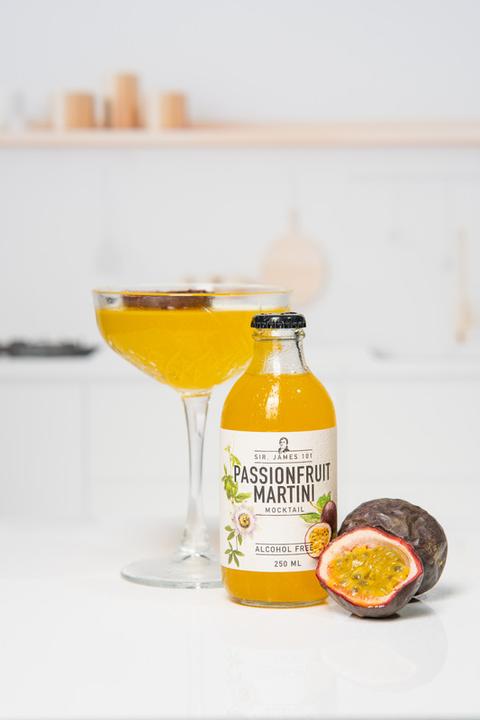 Produktbild Sir. James 101 Passionsfrucht-Martini ohne Alkohol (1 x 25 cl)