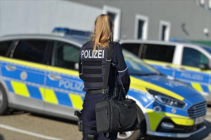 Produktbild Dönges Polizeiausrüstungstasche K8 (16 l)