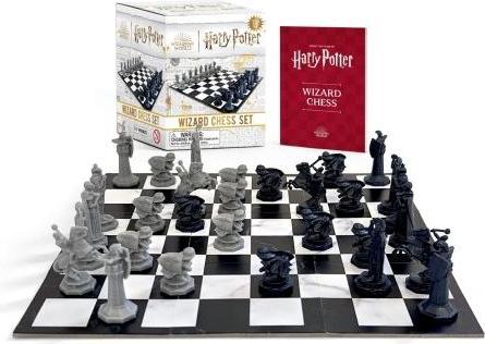Actual product image Harry Potter Wizard Chess Set (English, Donald Lemke, 2023)