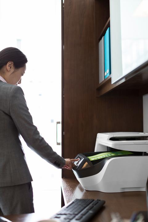 Actual product image HP OfficeJet Pro 8730 (Ink, Colour)
