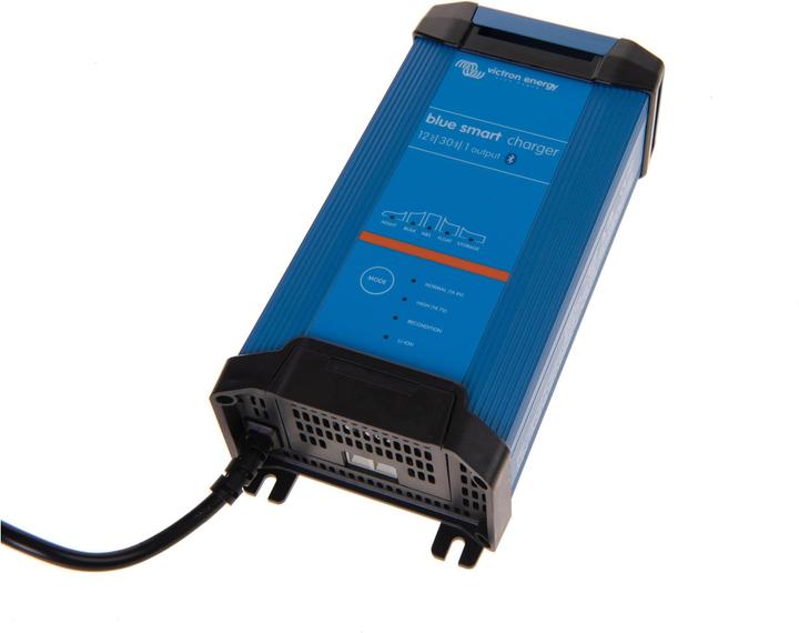 Immagine prodotto Victron Energy Blu Smart (12V, 30 A)