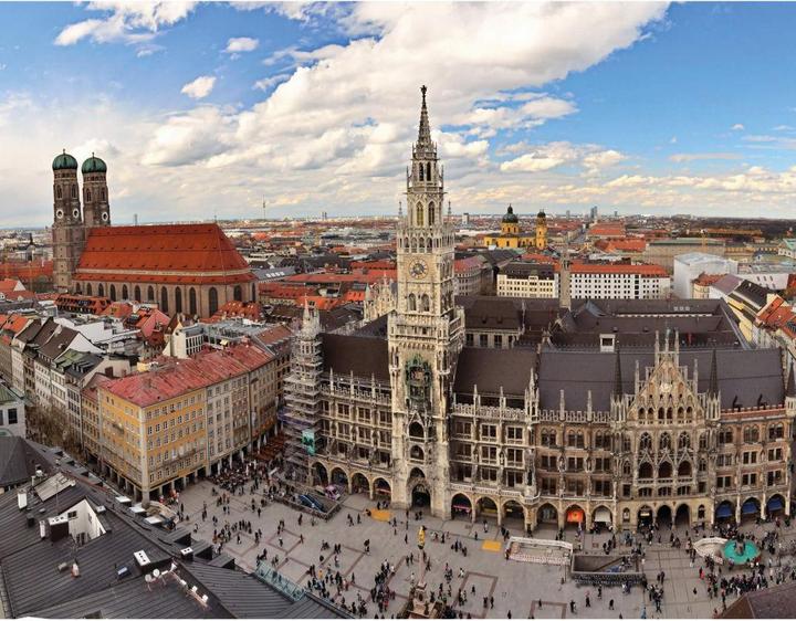 Produktbild Trenddeko Münchener Skyline Panorama (672 x 260 cm)