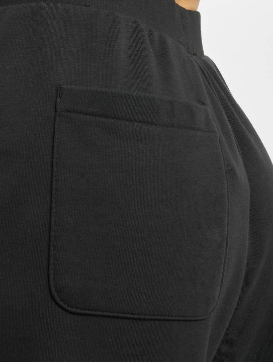 Image du produit adidas Originals Cuffed Pants (32)