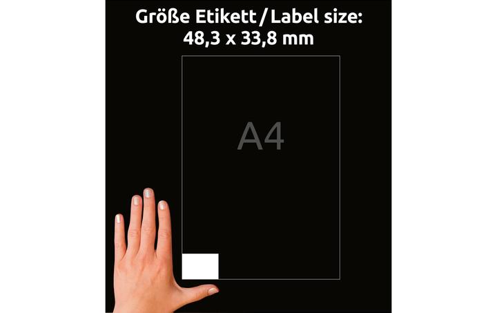 Actual product image Avery Universal labels