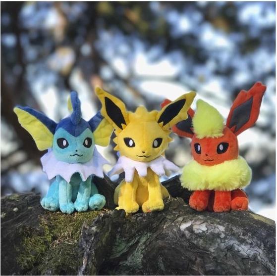 Actual product image Pokémon Vaporeon Sitting Cuties Plush - 15 cm (15 cm)