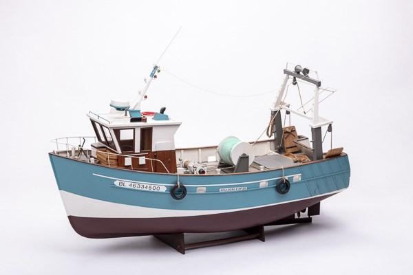 Actual product image Billing Boats Boulogne Etaples - Wooden hull (428339)