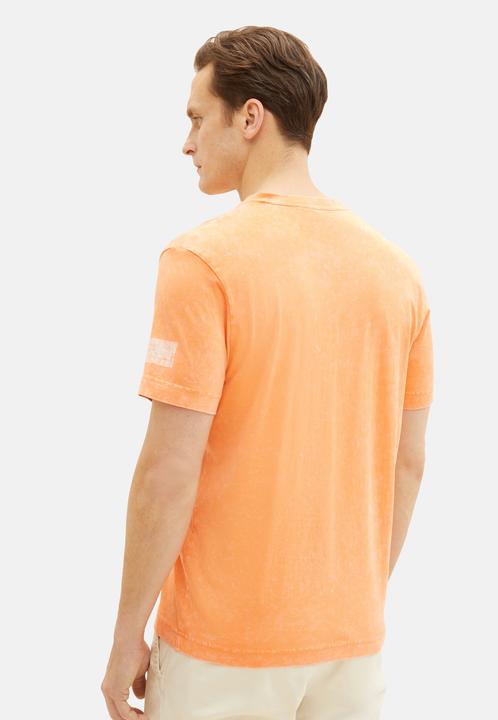 Actual product image Tom Tailor T-Shirt Kurzarmshirt mit V-Ausschnitt, ausgewaschener Optik und Brusttasche (M)