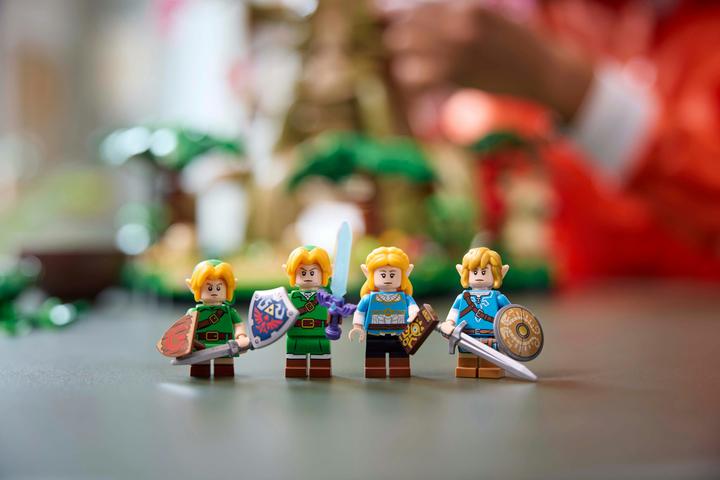 Actual product image LEGO The Legend of Zelda - Deku Tree 2-in-1 (77092, LEGO The Legend of Zelda)