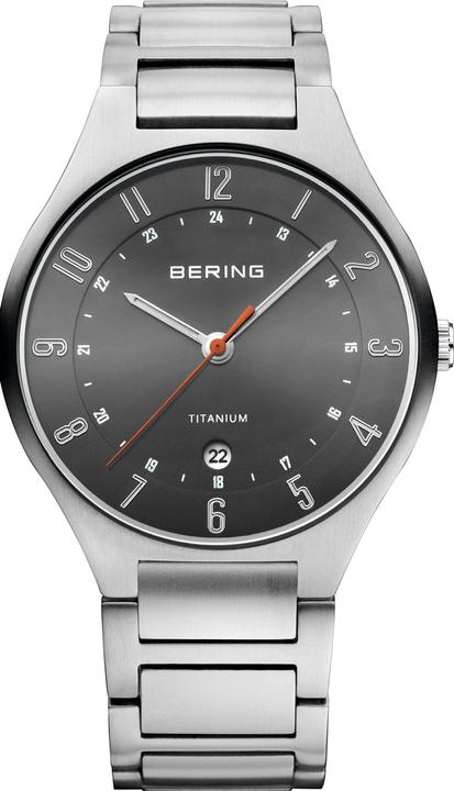 Actual product image Bering Titanium (Analogue wristwatch, 39 mm)