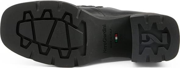 Actual product image Nero Giardini Camerata (39)
