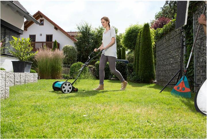 Actual product image Gardena Classic 330 (Manual)