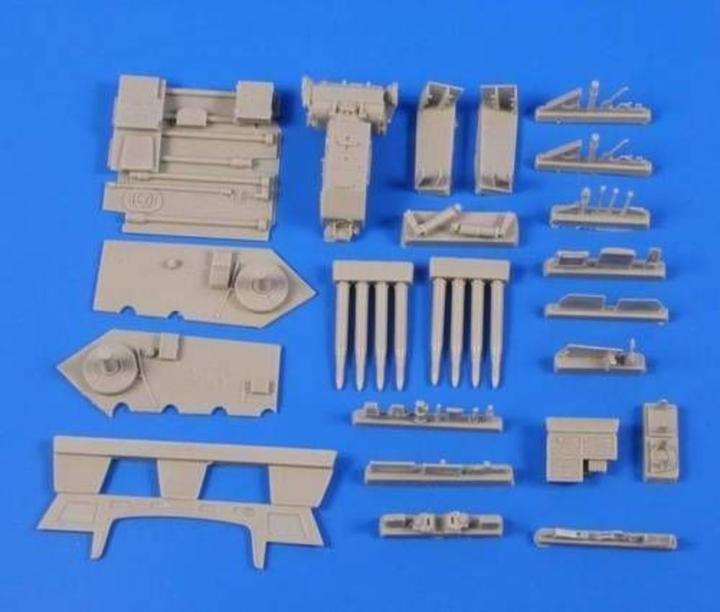 Actual product image CMK KIng Tiger Driver's set for Tamiya