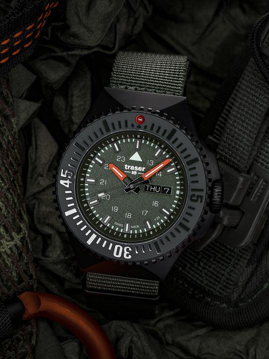 Immagine prodotto Traser H3 109858 P69 Nero Verde 46mm 20ATM (46 mm)