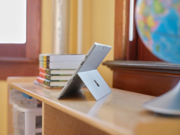 Produktbild Microsoft Surface Go 3 (10.51", Intel Core i3-10110Y, 8 GB, 128 GB)