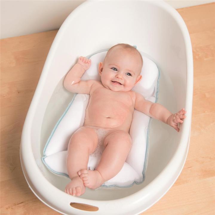 Image du produit Doomoo Flotter pour votre maison : le matelas de bain de Basics flotte.