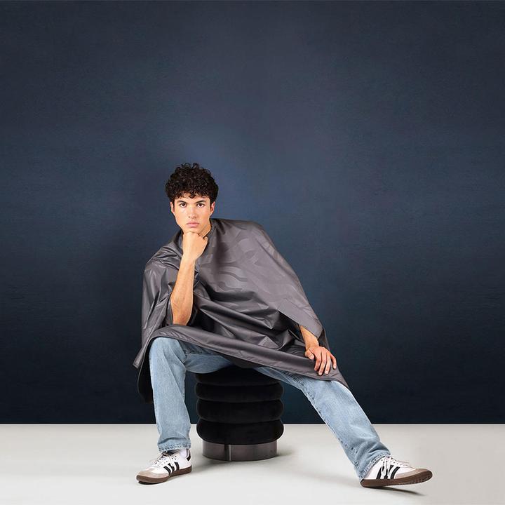 Actual product image Trend-Design T.D. Dyeing cape Nano compact with hook closure