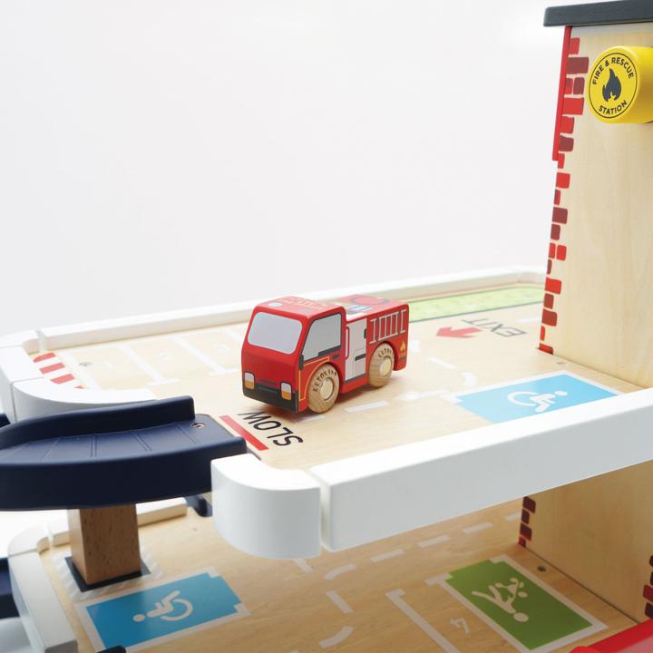 Immagine prodotto Le Toy Van Stazione dei vigili del fuoco e dei soccorsi
