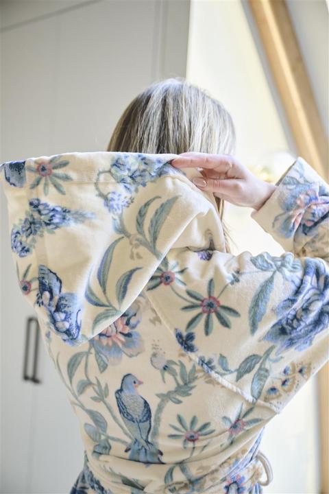 Actual product image PIP Studio Secret Garden bathrobe white blue S (1pc) (S)