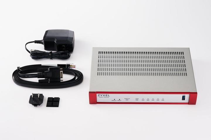 Actual product image Zyxel Router USGFLEX50H Gold bundle