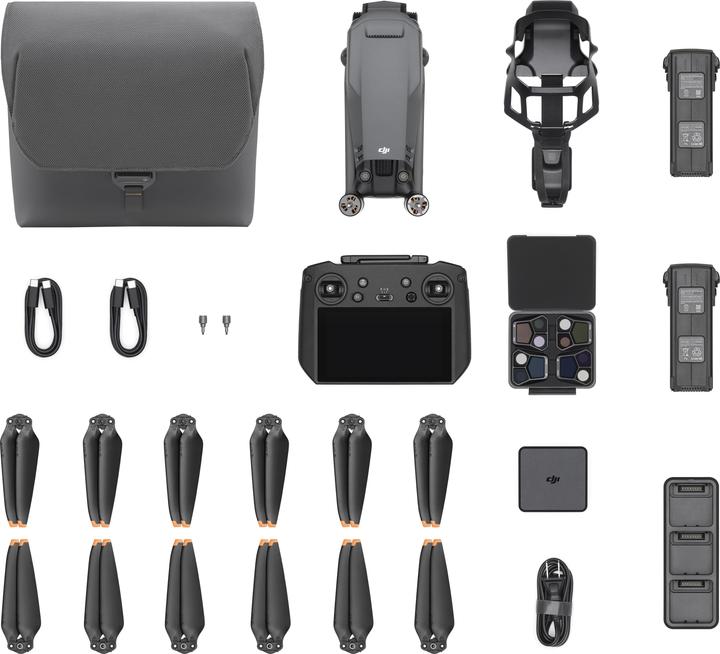 Actual product image DJI Mavic 3 Pro Fly More Combo incl. RC Pro (43 min, 958 g, 20 Mpx)