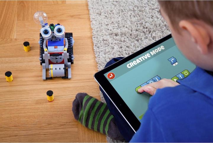 Actual product image Tinkerbots My first Robot