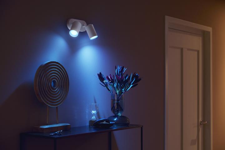 Image du produit Philips Hue Fugato Base BT (700 lm, GU10)