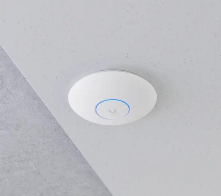 Actual product image Ubiquiti U7-Pro (4324 Mbit/s)