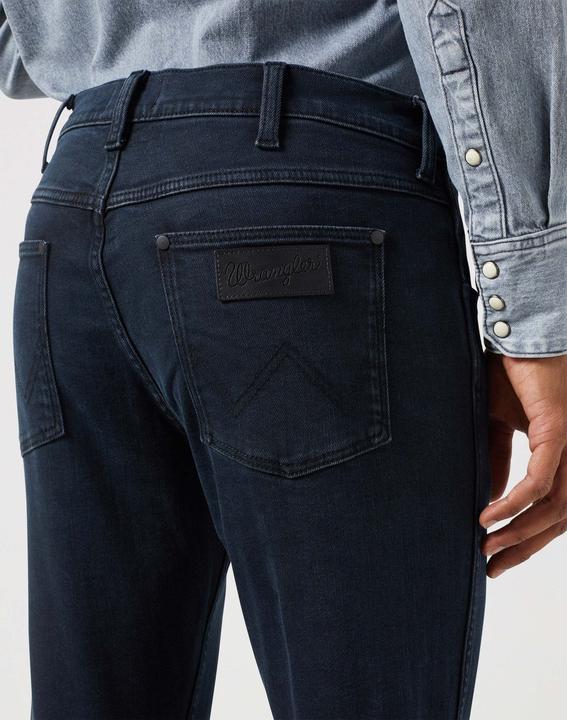 Actual product image Wrangler Greensboro Low Stretch Jeans (W42/L34)
