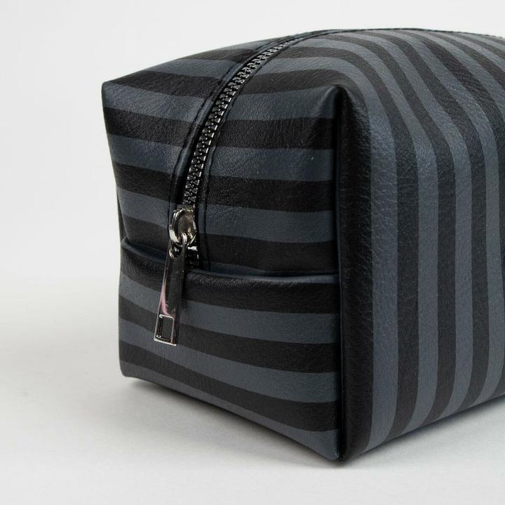 Produktbild Cerda MERCREDI - Nevermore - Trousse de Toilette "Brick"