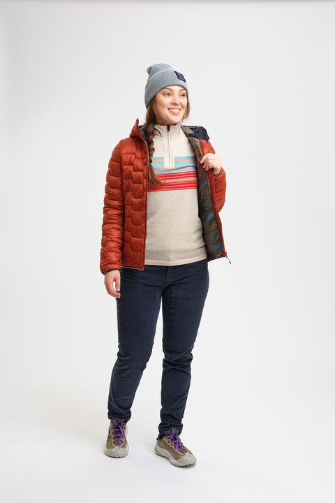 Actual product image Elevenate W Motion Hood (M)