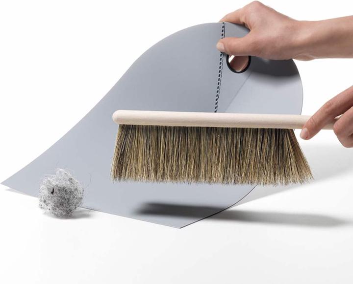 Actual product image Normann Copenhagen Dustpan & Broom (1 pcs.)