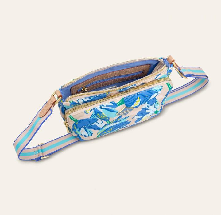 Actual product image Oilily Tulipy Umhängetasche 20 cm