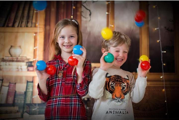 Produktbild Knorrtoys Bälleset ca. Ø6 cm - 300 balls/colorful