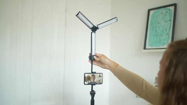 Image du produit Velbon Portable multi-function LED Light (Autres lumières permanentes)