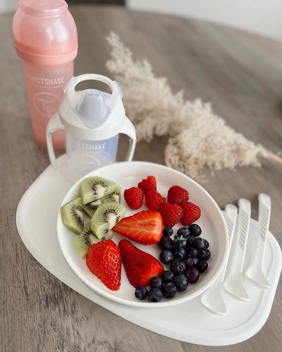 Actual product image Twistshake feeding spoon