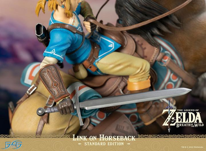 Immagine prodotto First 4 Figures ST Legend of Zelda Link of Horse Legend 56cm RESINA