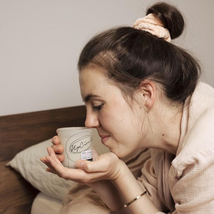Actual product image UpCircle Espresso Martini Natura l Soy Candle (180 g)
