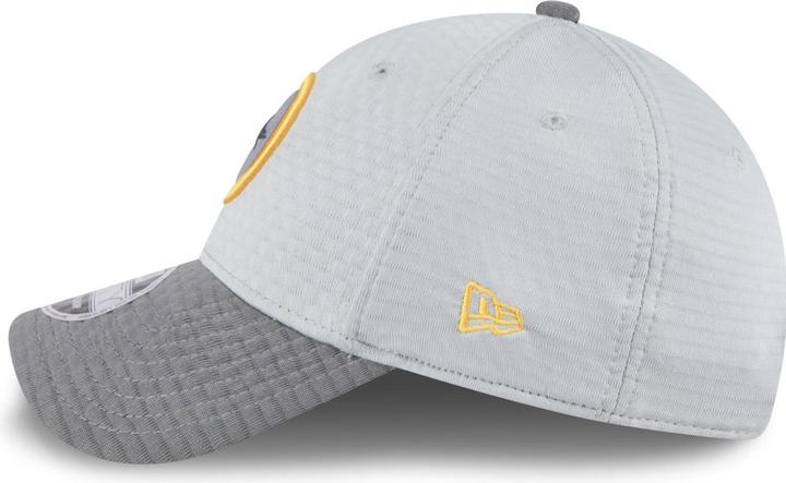 Actual product image New Era 9Forty Stretch Cap Training 2024 Pittsburgh Steelers
