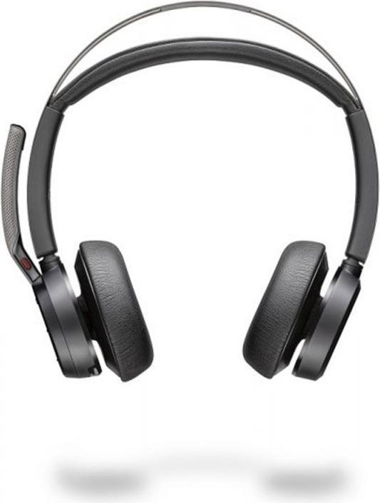 Image du produit Poly Voyager Focus 2 MS Teams Wireless Headset, Bluetooth, USB-C/A Adapter, Charging stand, Black (Sans fil, USB-A)