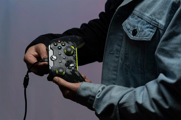 Image du produit PDP Contrôleur filaire (PC, Xbox Series X, Xbox Series S, Xbox One S)