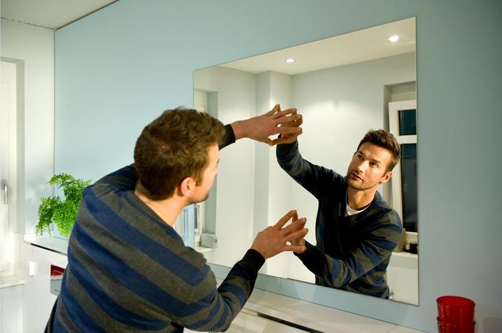 Image du produit tesa Powerbond MIRROR ruban de montage double face pour miroir (38 mm)